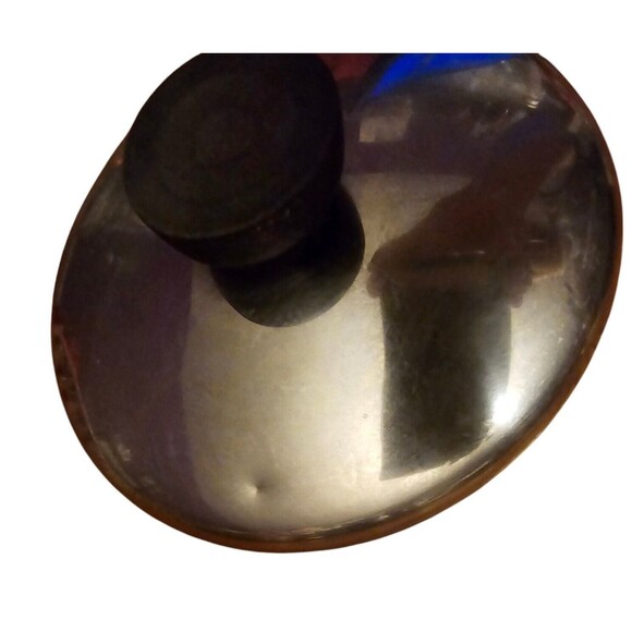 Revere Ware 1 1/2 Qt Saucepan Stainless Steel Copper Bottom minor flaw on Lid - Picture 7 of 8